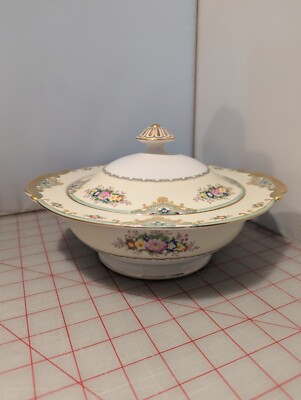 Lisbon Meito China 10  Round Covered Vegetable Serving Bowl Japan