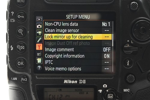 Nikon D5 Digital Camera 20.8MP DSLR Camera Body (Dual XQD Slots) D5-a #878 - Picture 7 of 10