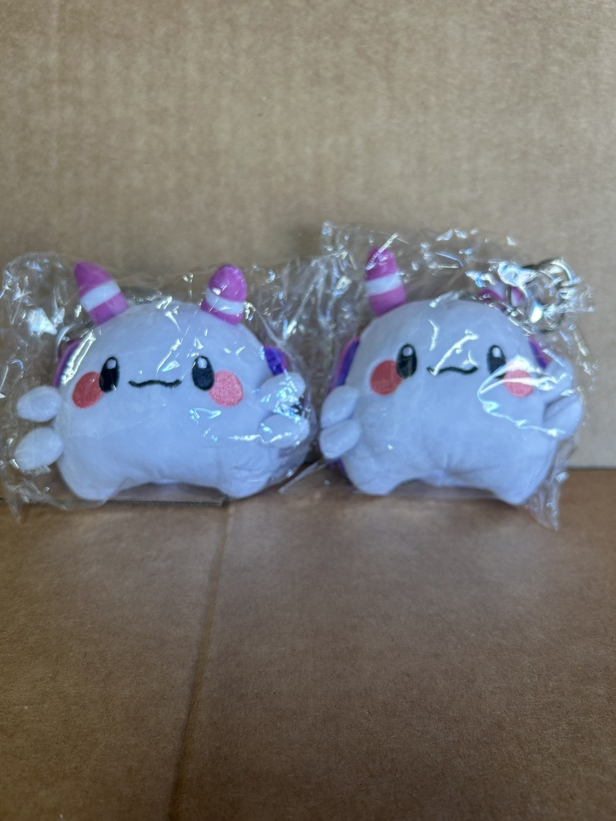 Llavero Peluche Matara Kan Momo - Auténtico Edición Limitada Nuevo Juego de 2