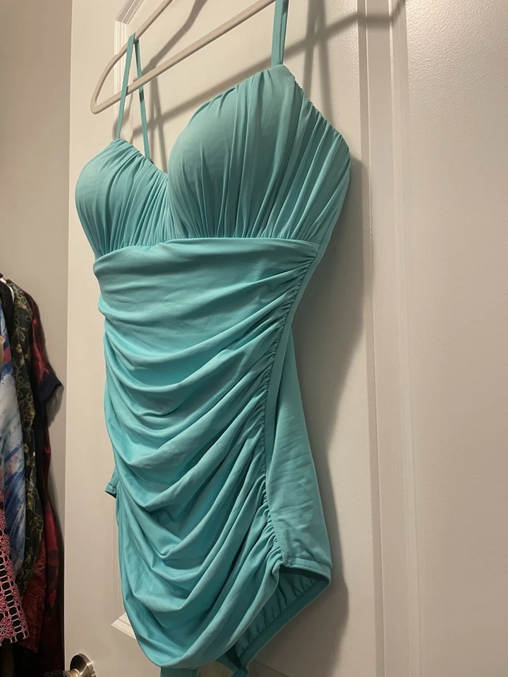 Traje de baño de una pieza con sujetador de soporte acanalado Fit 4 U en azul aguamarina talla 14 Foto 2 de 4