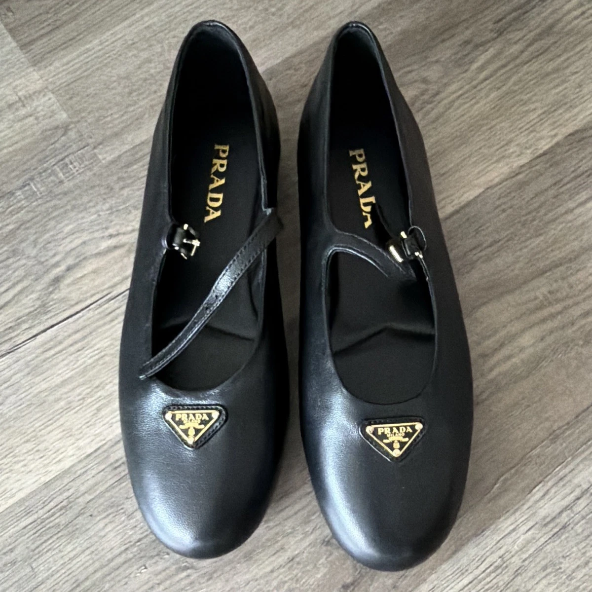 靴 Prada Buckle Flat Pumps Leather 23cm PRADA Buckle Solid Flats for Women for sale | eBay