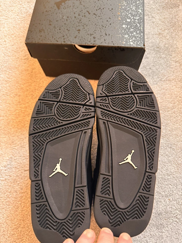 Air Jordan 4 Black Cat 2025 (GS) UK6 US6.5Y Brand new Trusted Seller ✅ - Image 4 of 4