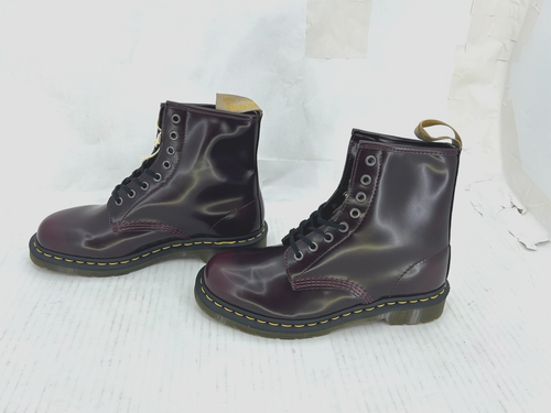 Dr. Martens Unisex Vintage 1460 Boot - Made In England, Quilon Leather, Goodyear Welt, AirWair Sole, Classic 8-Eye Boot - View #13