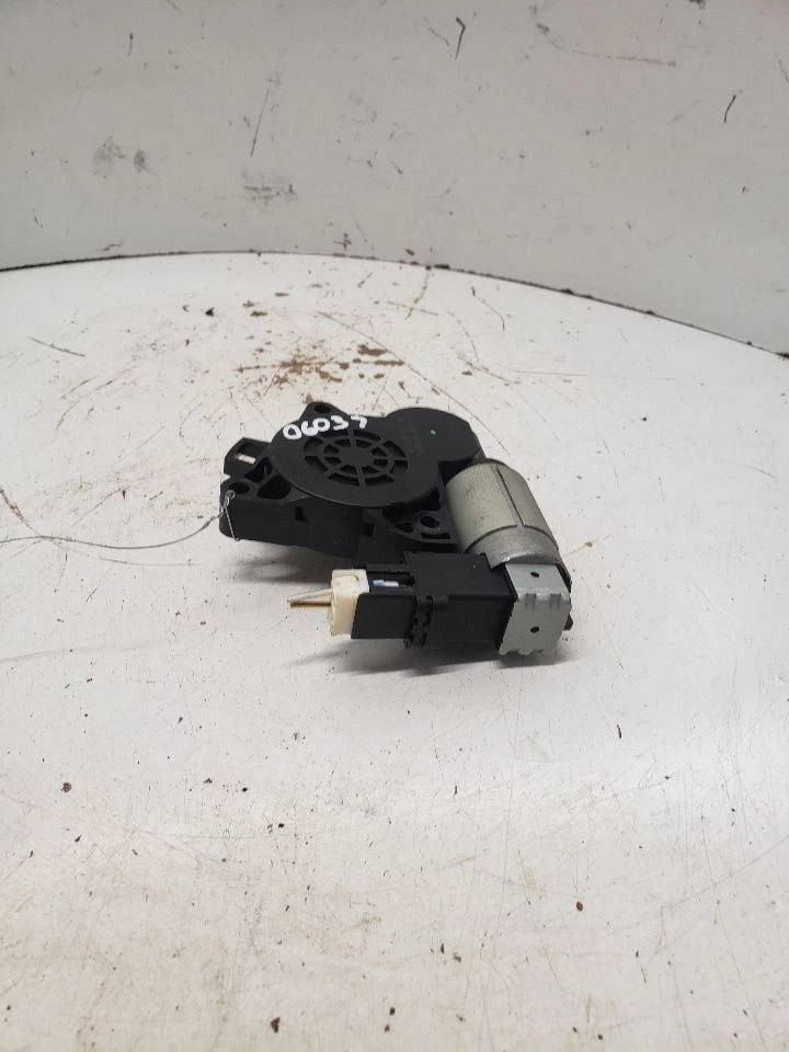 Motor de ventana eléctrica pasajero delantero derecho se adapta 06-10 12-17 MAZDA 5 1407075 Foto 2 de 4