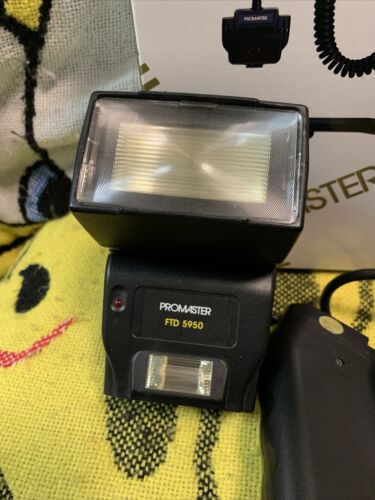 PROMASTER FTD 5950 electronic flash dedicated for Pentax AF cameras - Picture 2 of 4