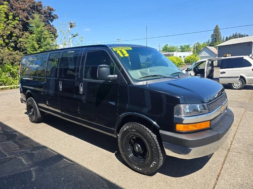 2013 Chevrolet Express LT, CLOTHE AND CARPET