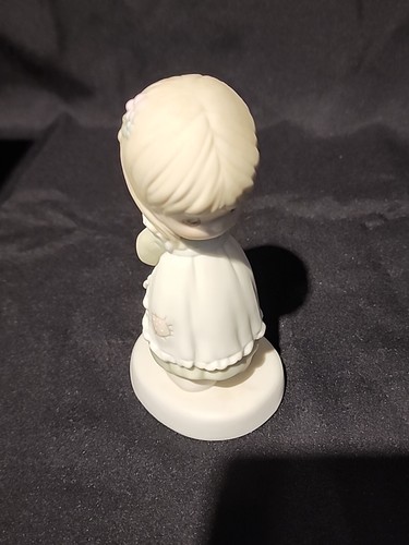 Precious Moments-God Is Love Dear Valentine #523518 w/box Collectible figure - Picture 15 of 15