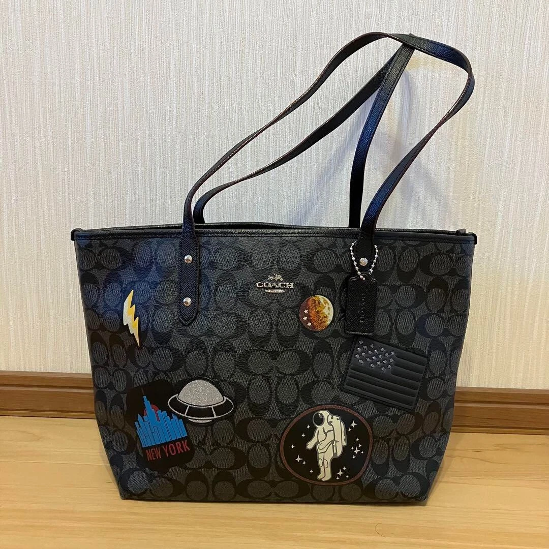 coach nasa tote