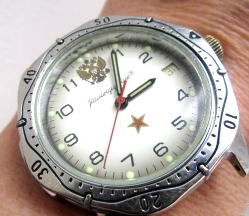 LEGENDARY RUSSIAN VINTAGE MENS WATCH VOSTOK KOMANDIRSKIYe MECHANICAL WORKING - Picture 2 of 16