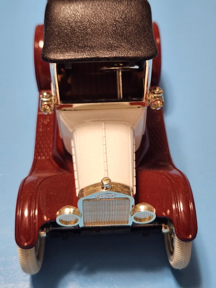 6" ERTL 1918 Ford Model T Runabout City Kingsport Diecast Bank Key Advertisement - Image 3 of 4