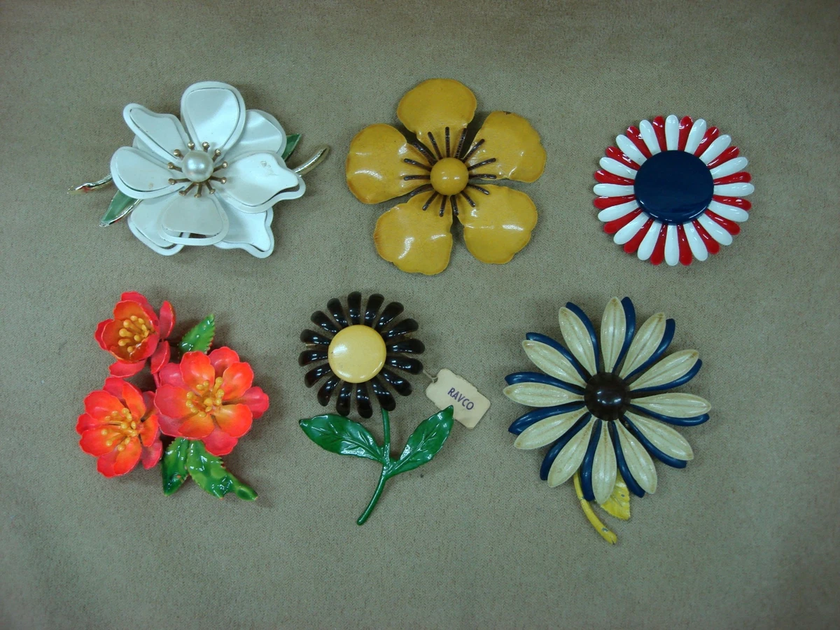 6 VINTAGE & ANTIQUE 1930-60'S ENAMELED METAL FLOWER PINS!