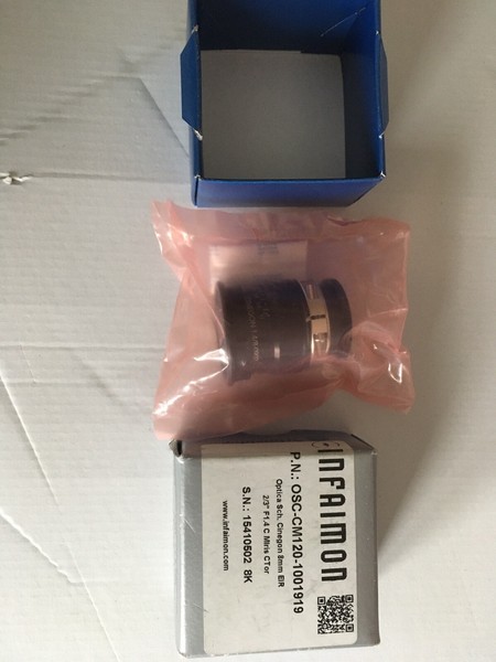 Optica Schnaider Cinegon 8mm.   OSC CM120-1001919.     2/3 f1.4 c Miris CTor