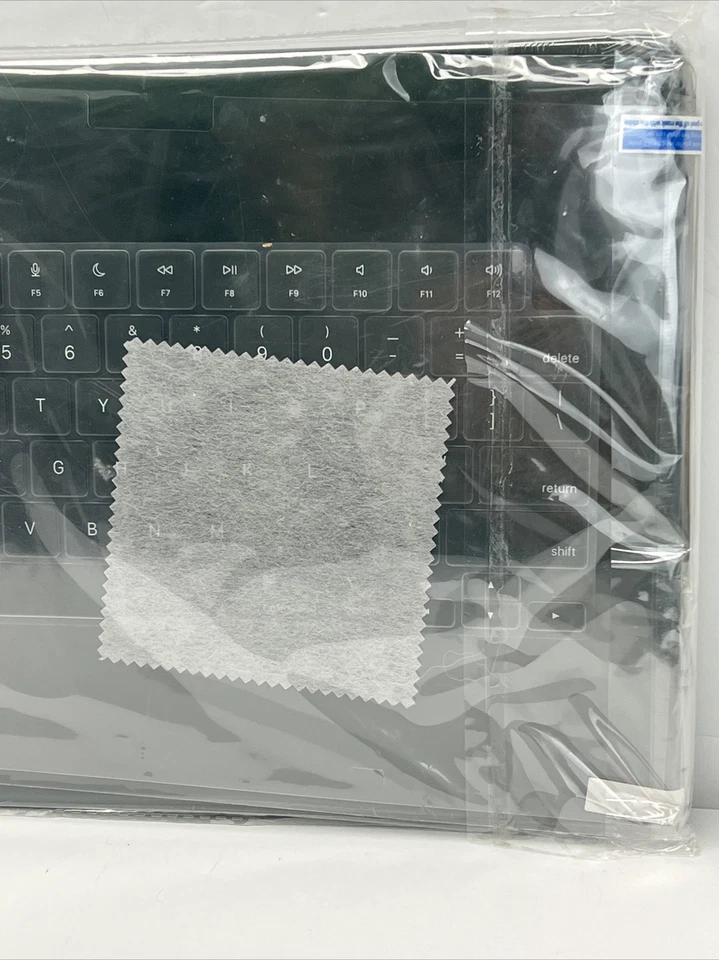 TWOLSKOO for MacBook Pro 14-inch Case 2021 2022 Model A2442 Hard Shell New - Image 4 of 4