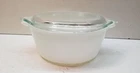 Vintage 1.5 Pt PYREX Milk Glass Oven Casserole #472 w/lid