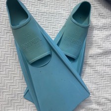 Blue Dolphin Rubber Swim Fins   MS