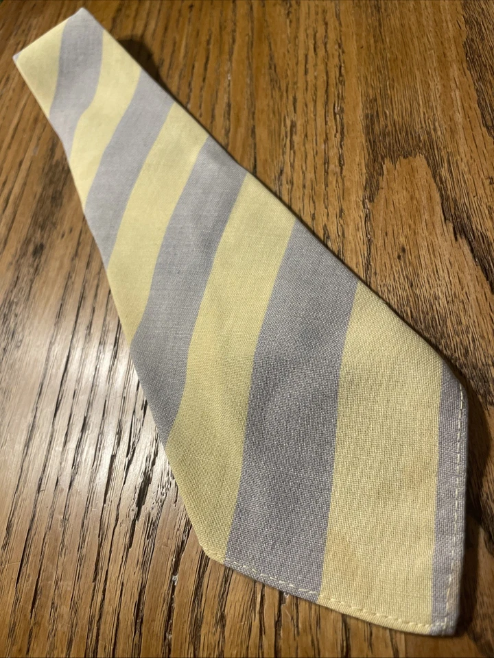 Vintage Anos 40 Excelente Estado Usado Richman Brothers Gravata de Lã Sem Ponta Balanço Listrado Largo VLV - Imagem 2 de 4