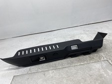 2017-2023 Jaguar F-pace Trunk Right Side Quarter Panel Upper Cover Trim W Light 2017-2023 Jaguar F-pace Trunk Right Side Quarter Panel Upper Cover Trim W Light
