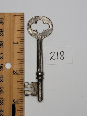 Antique/Vintage Russell & Erwin Solid Barrel Key 218