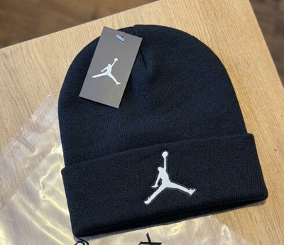 Classic Nike Air Jordan Peak Black Knit Beanie Sporty Embroidery Logo Winter Hat