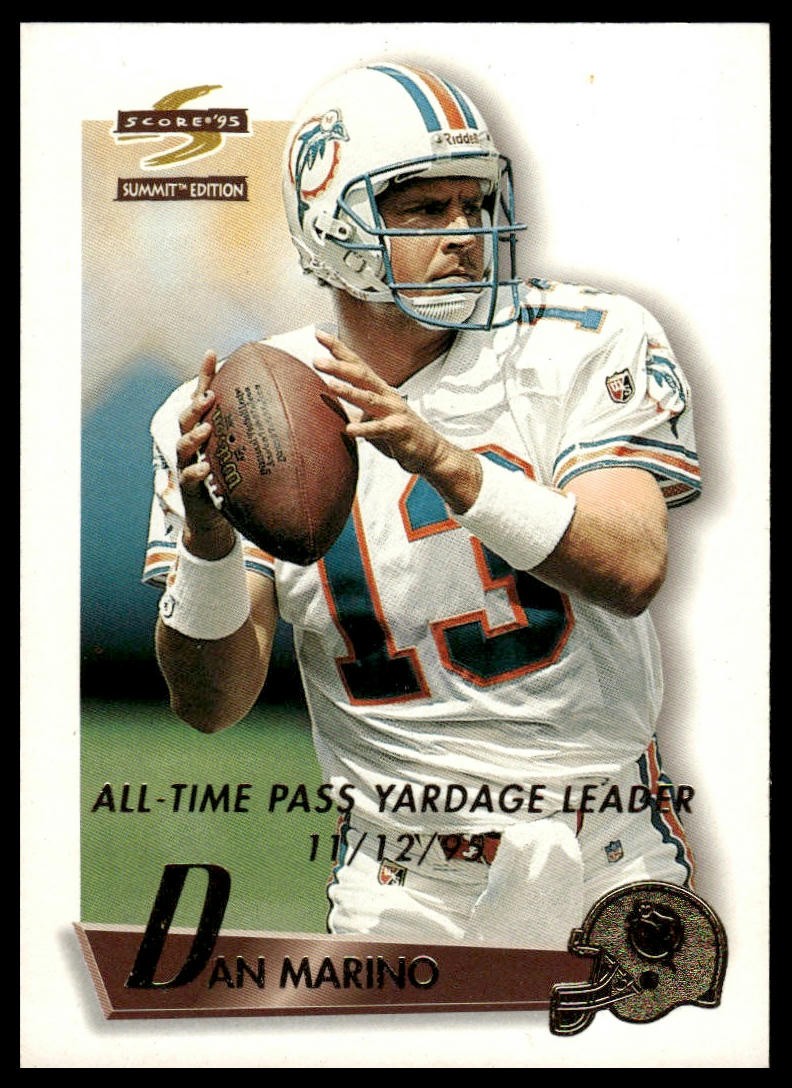 Dan Marino #27 1995 Score Summit Football