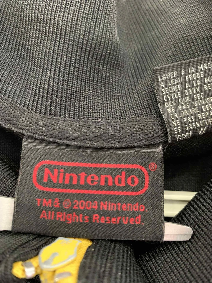 Jaqueta Nintendo The Legend of Zelda Olde School Track 2004 Antiga Preta Tamanho G #93 - Imagem 3 de 4
