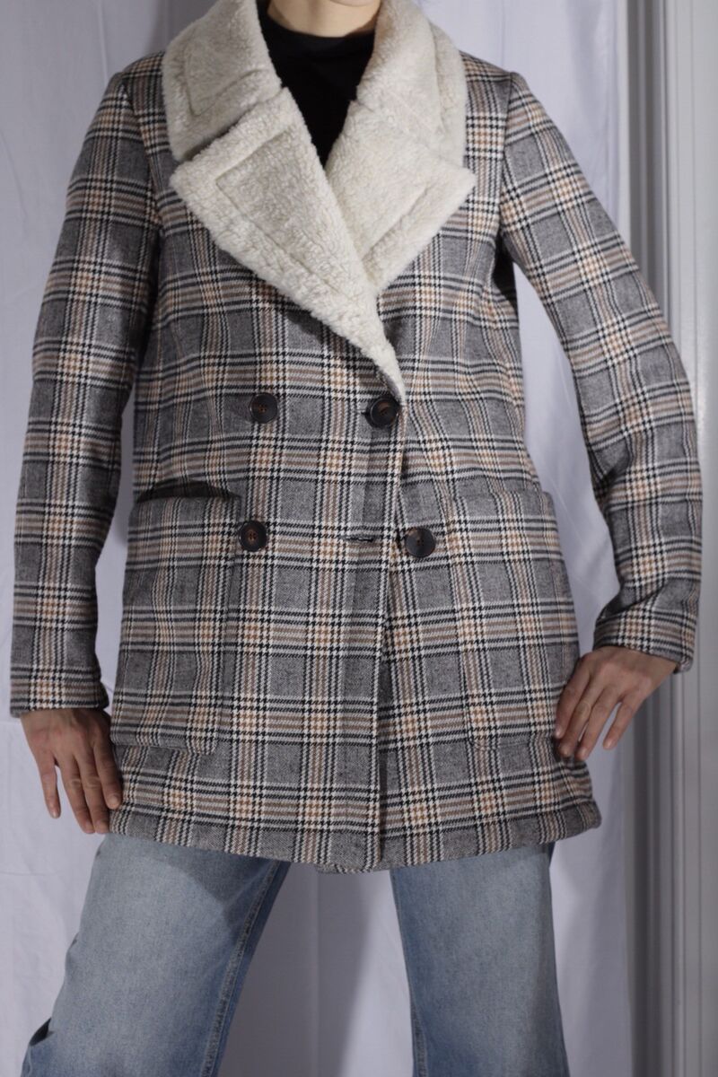 Last! Rare Zara cotton blend Texure Checked Coat with faux Last! Rare Zara cotton blend Texure Checked Coat with faux