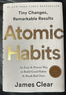 Atomic Habits: An Easy & Proven Way to Build Good Habits & Break Bad Ones NEW