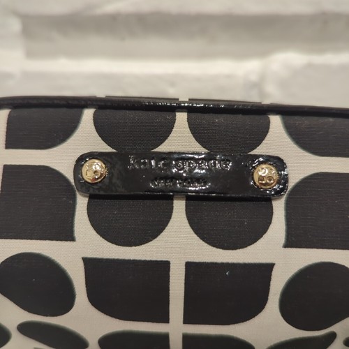 Kate Spade Murray Hill Noel Cosmetic Makeup Bag Case - Black & White - Small - Picture 3 of 11