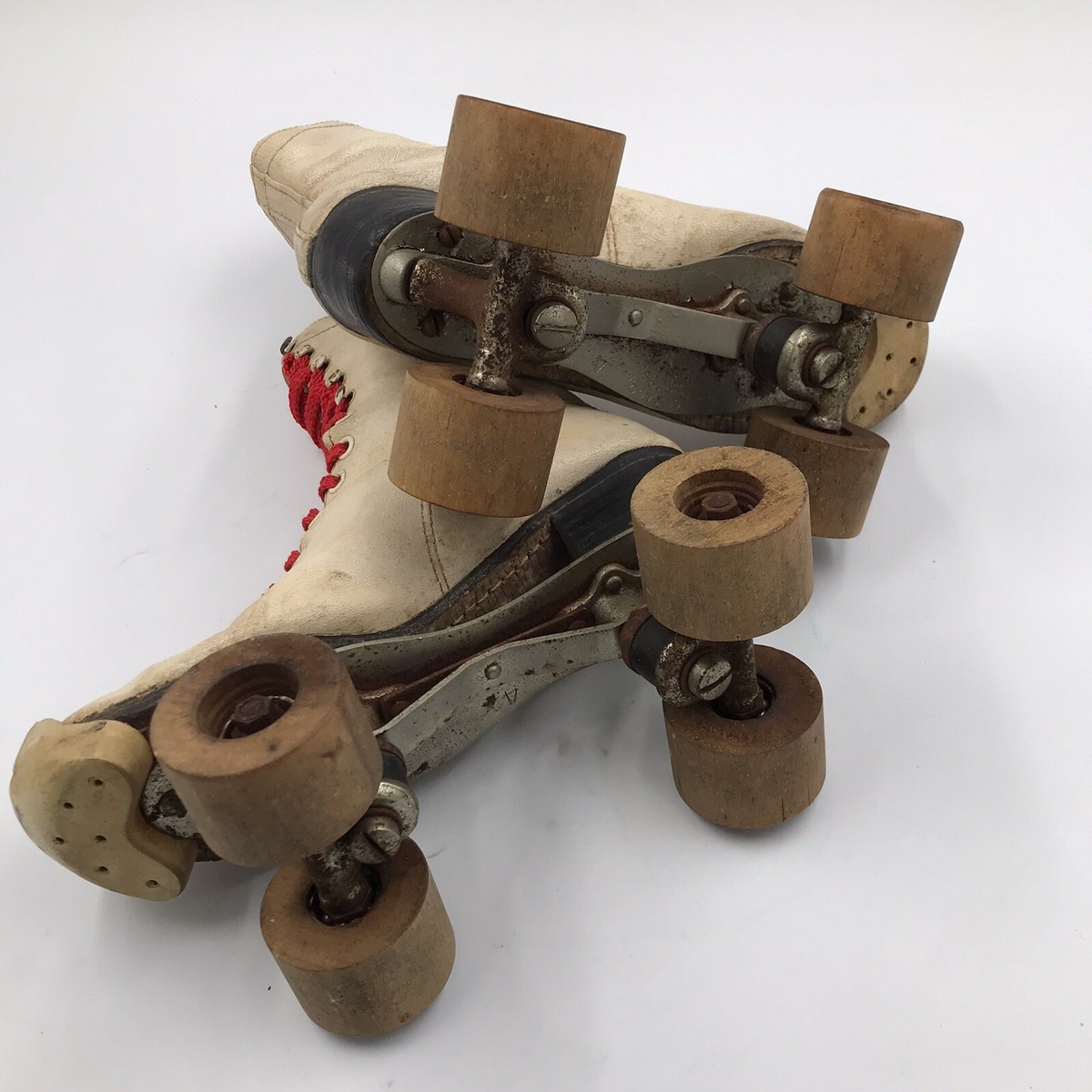 Patin à Roulettes Vintage Chicago – Quad Roues – Bois – Modèle Femme
