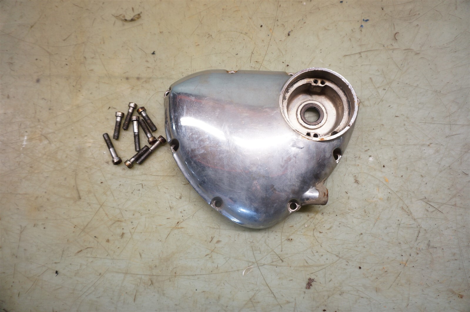 Réservoir Carburant Brut 2.5 GAL Pour Triumph T120R TR6 – Style Vintage Années 1965