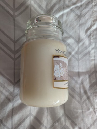 Yankee Candle Angel's Wings raro muy buen estado 2020 para ver - Imagen 4 de 6