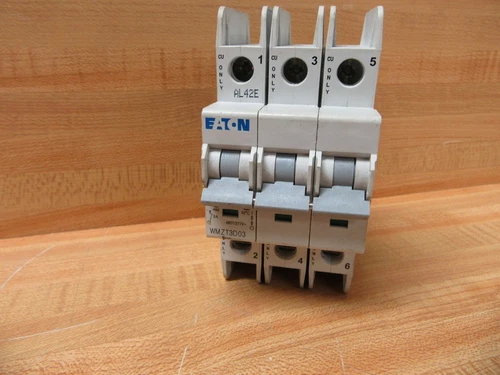 Eaton WMZT3D03 Cutler Hammer Circuit Breaker 3A 3P
