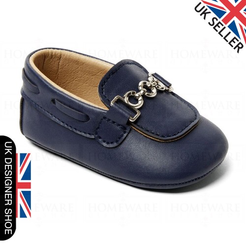 ZAPATOS DE BEBÉ NIÑOS SUELA SUAVE DESLIZANTE AZUL MARINO, BLANCO, AZUL BEBÉ - ZAPATOS DE DISEÑO REINO UNIDO - Imagen 4 de 7