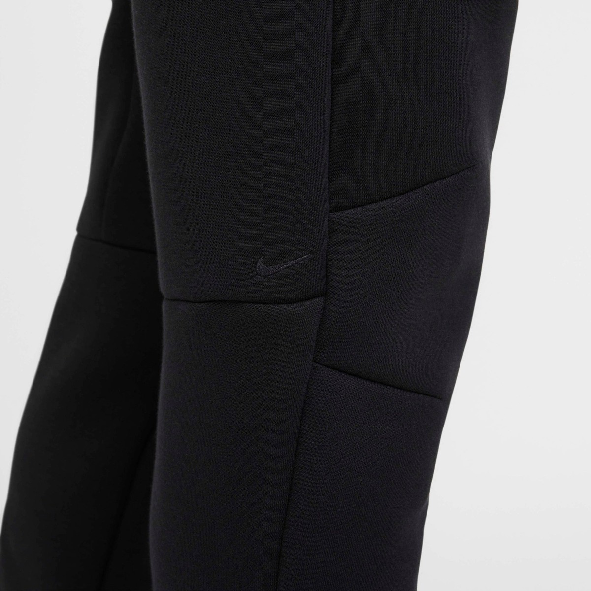 HV0959-015 MENS NIKE TECH FLEECE JOGGER PANTS Size Large for