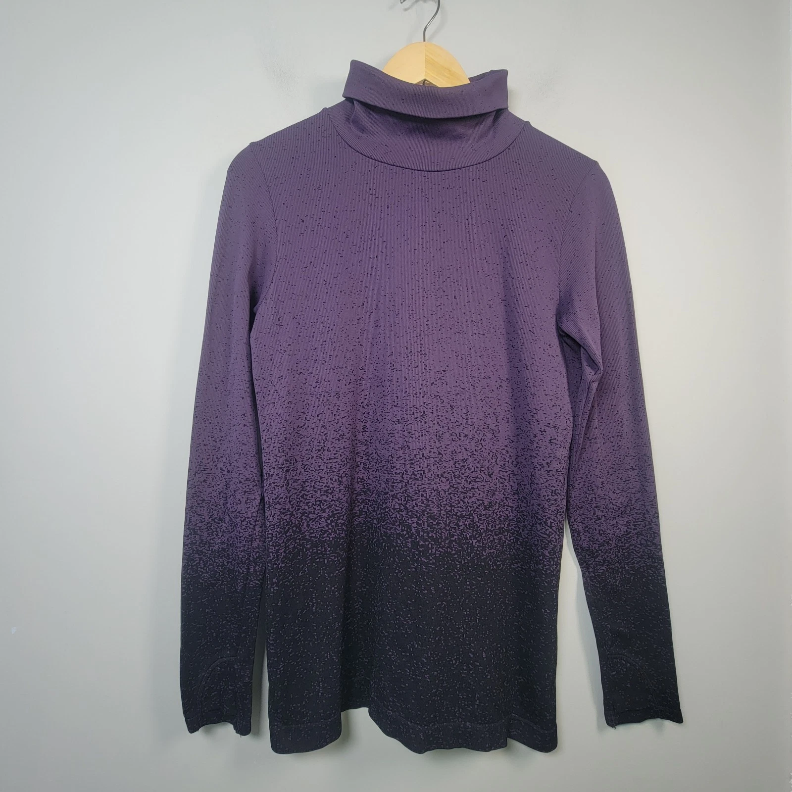 Athleta L Flurry Base Layer Purple Ombre Turtleneck Knit Top