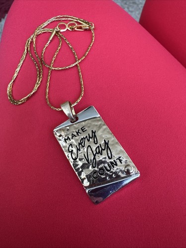 STUNNING gold Filled SWEET NECKLACE& CHARM  MAKE EVER DAY COUNT LOVE IT