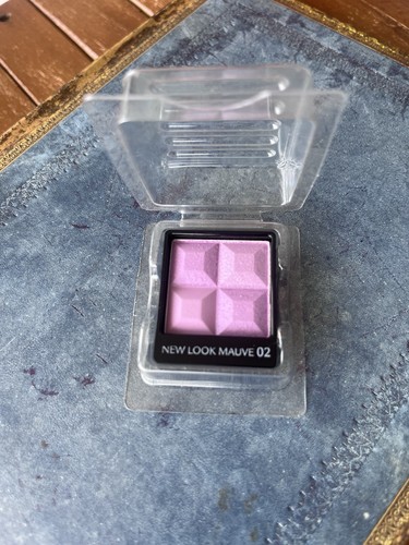 GIVENCHY Eye Shadow PRISME QUAD Single 4 textures 02 “New Look Mauve” RARE NWOB - Picture 3 of 6