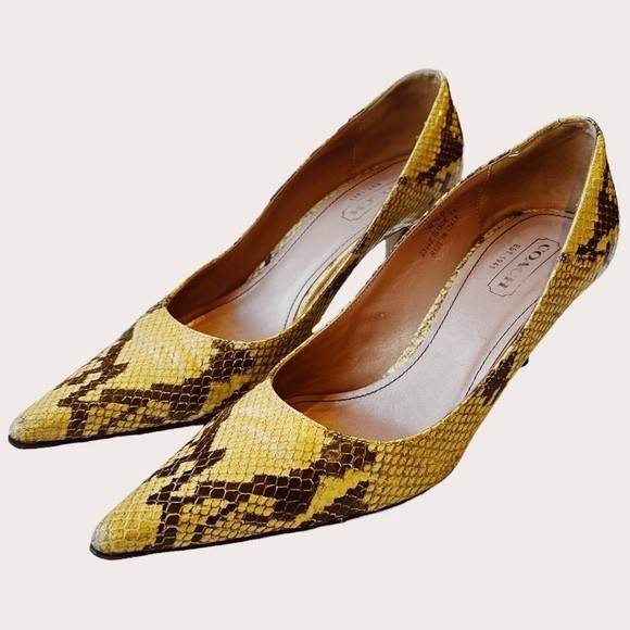 Coach “Alison” Yellow Python Print Pointed Toe Pu… - image 1