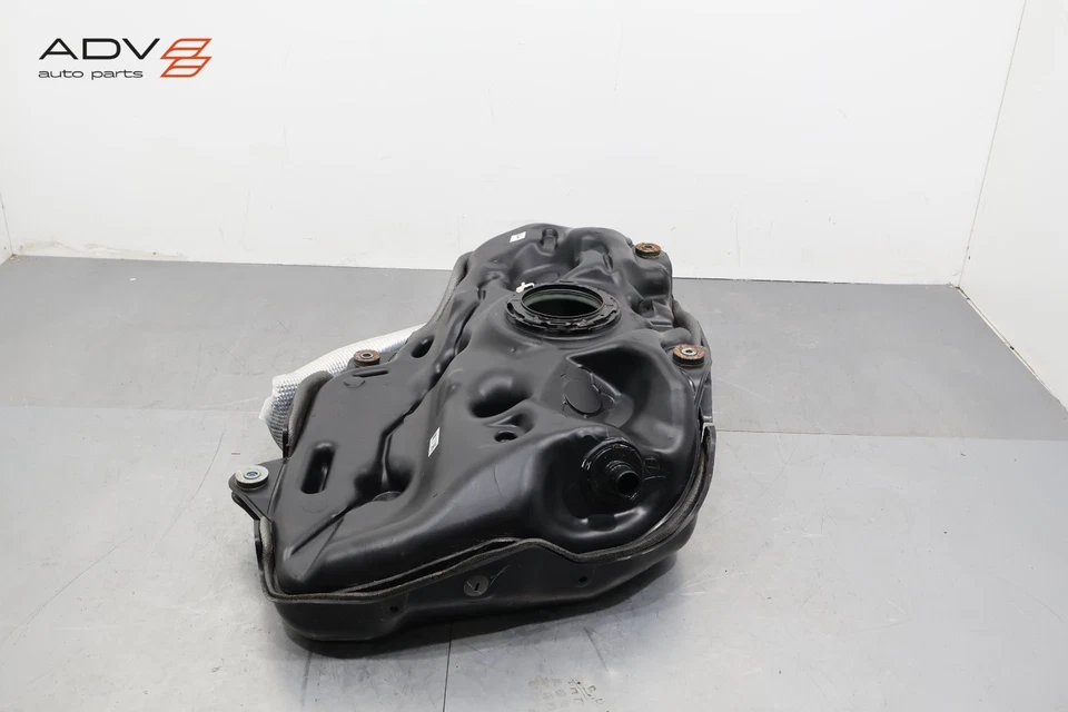 2016 - 2022 年丰田 PRIUS PRIME 燃油罐储罐带盾牌原始设备制造商 — 第 2/4 张图片