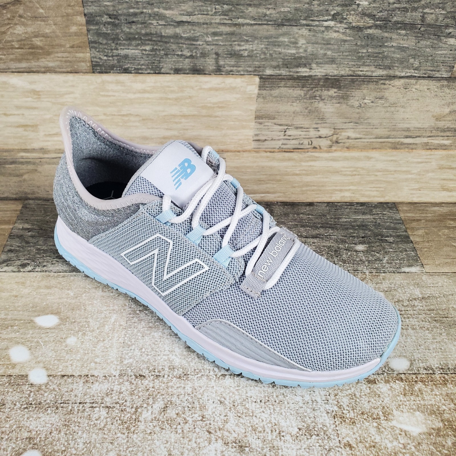 SAOLA Scarpe da golf New Balance da donna Fresh Foam Roav taglia 7 5 B grigie senza punte