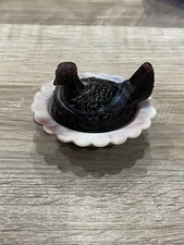 Vintage Mosser Glass Miniature Hen On Nest 3" Purple White Slag Glass Chicken