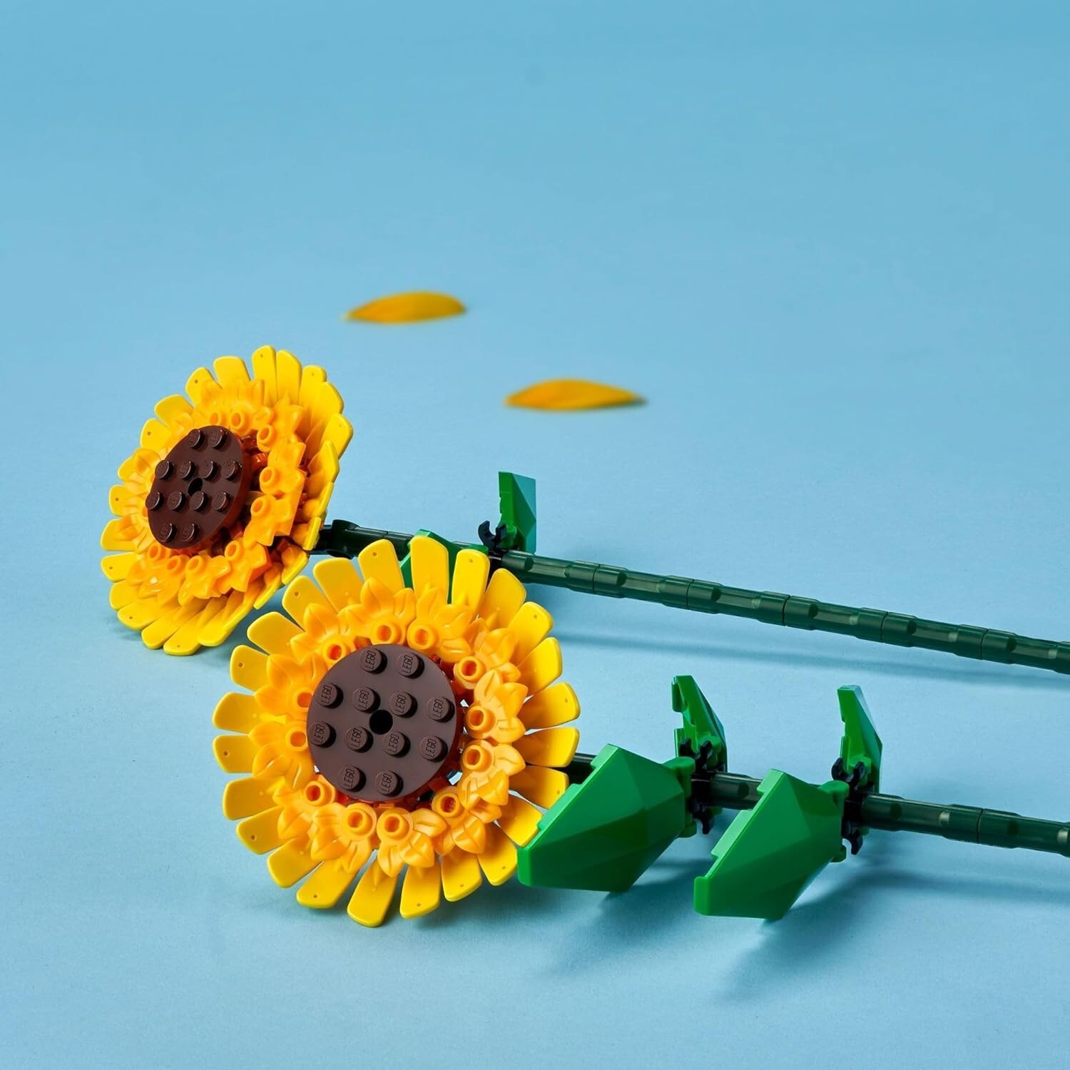 LEGO Sunflowers Building Kit, Artificial Flowers for Home Décor,40524