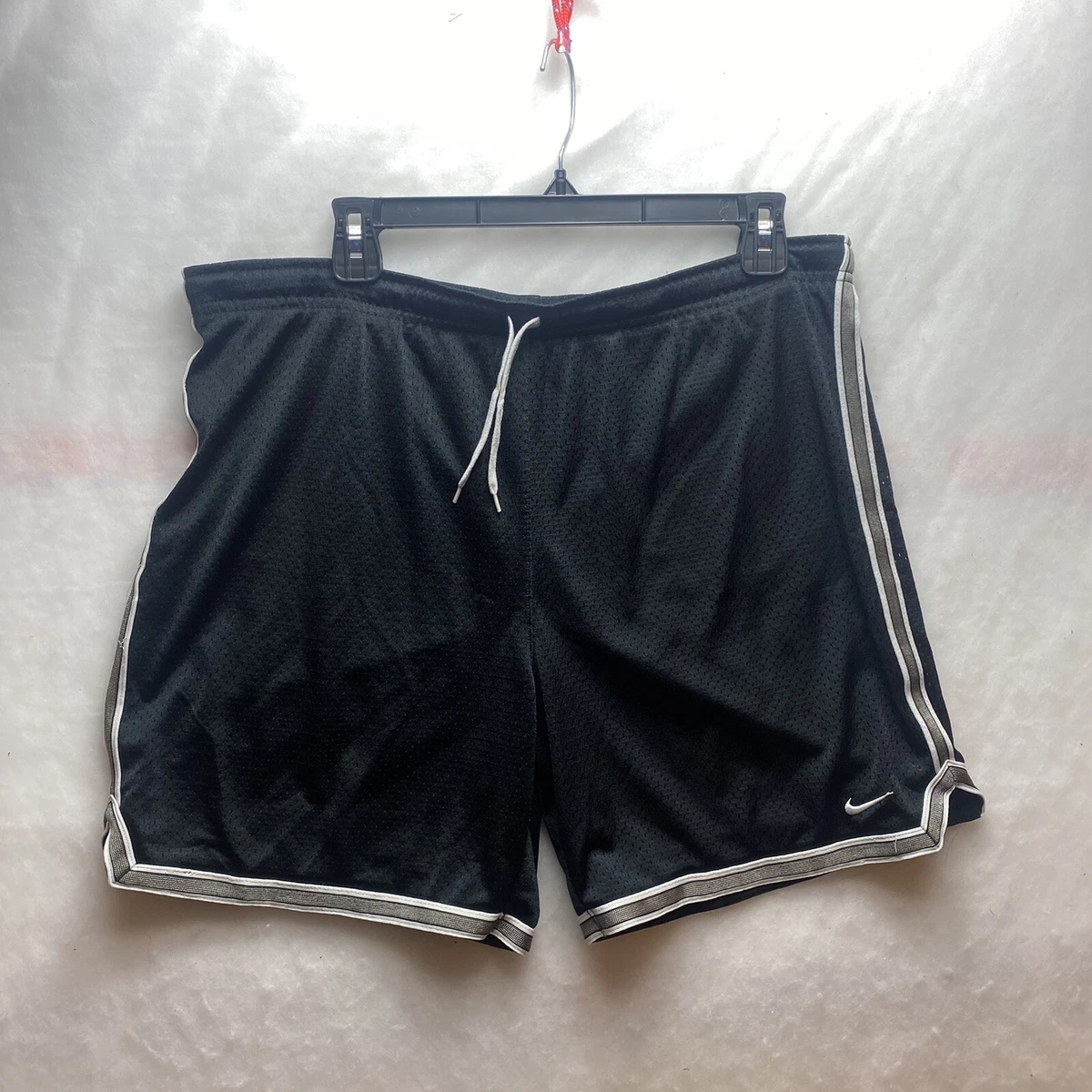 Nike women's mesh best sale shorts