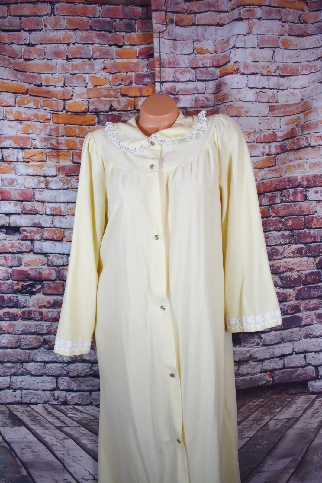 Smart Time Medium Duster ILGWU Robe Housecoat Sna… - image 5