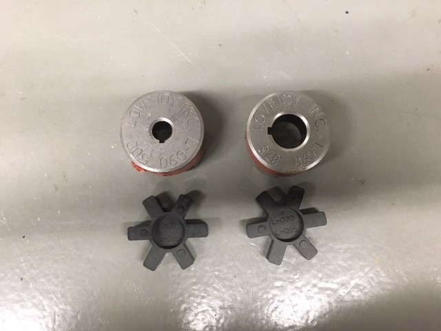 LO90 Lovejoy Coupler 1/2 x 7/8 Log Splitter, w/EXTRA SPIDER 1/2 x 7/8 Coupling