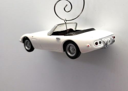 Toyota 2000GT James Bond 007 Car Custom Christmas Ornament - Picture 2 of 3