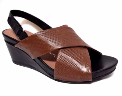 TS TAKING SHAPE sz 6 / 37 Sintra Wedge wide-fit shoes comfy sandals NWT rp$170!