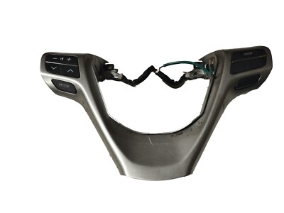 Toyota Verso 2009-14 Lenkrad Multifunktionssteuerung / W281