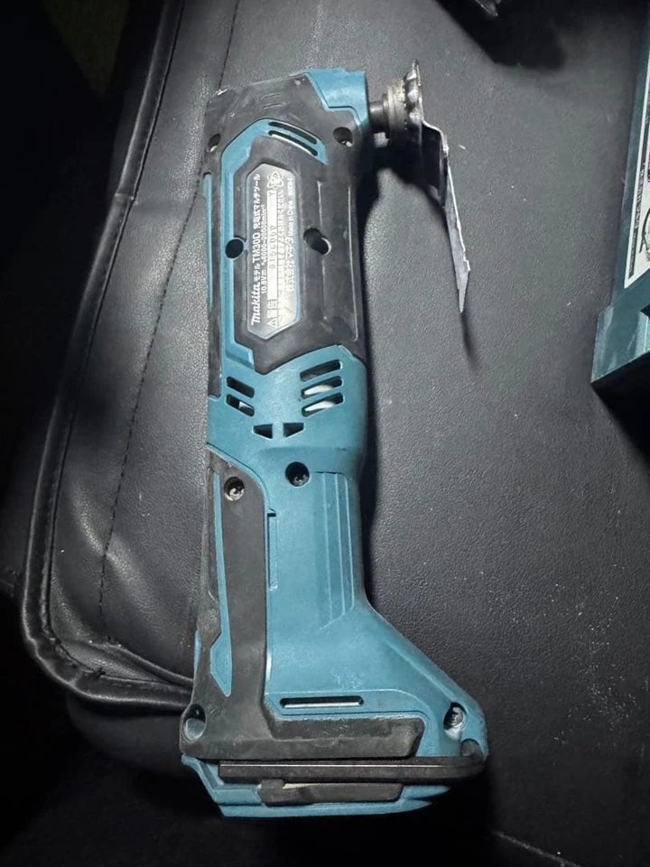 Multiherramienta Makita 10,8 V Japón Foto 2 de 3