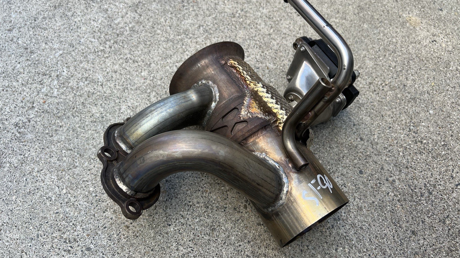 Ferrari SF90 Factory Exhaust Muffler / Silencer